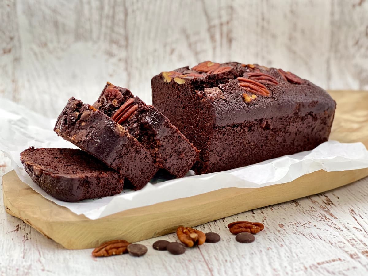 Chocolade cake in plakken