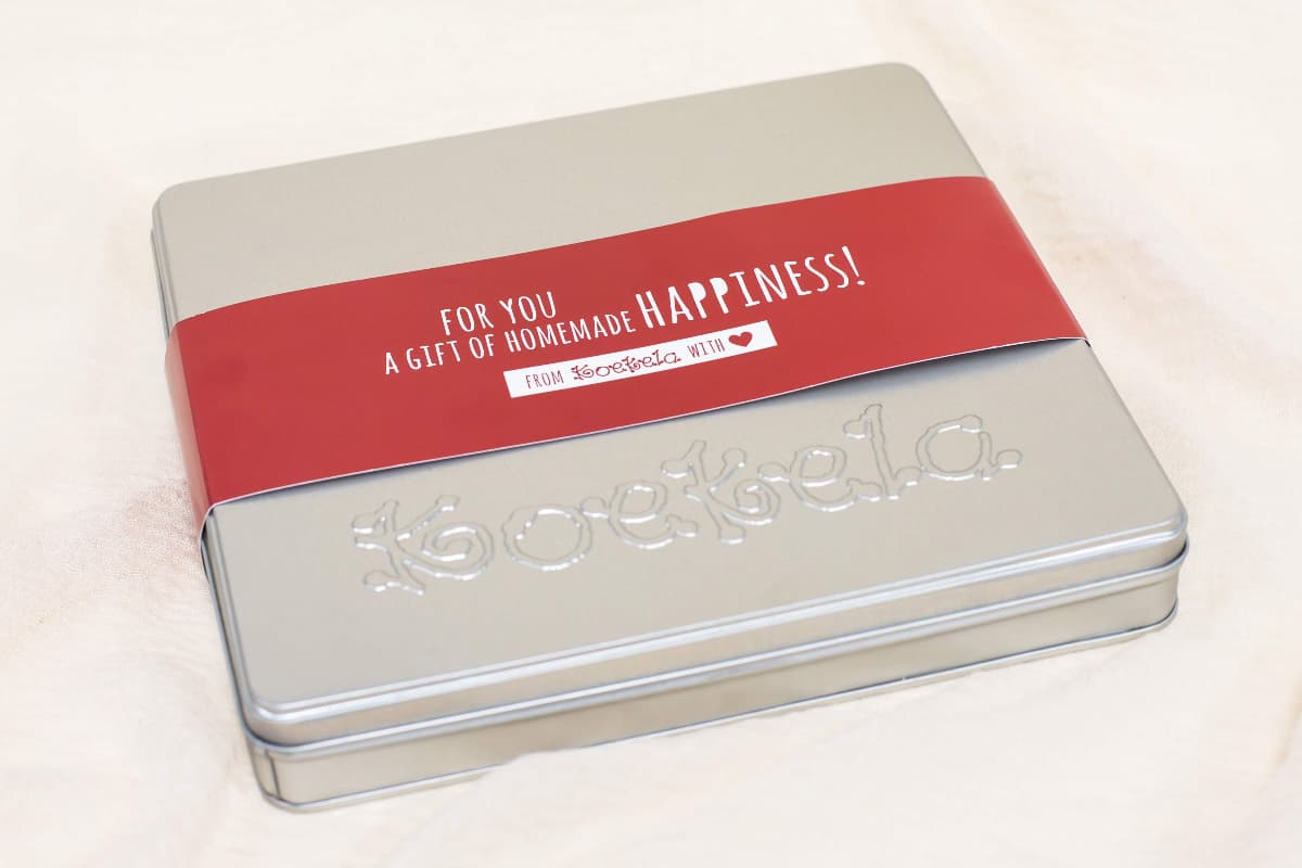 Koekela’s Silver Tin Filled With 12 Brownies And Blondies