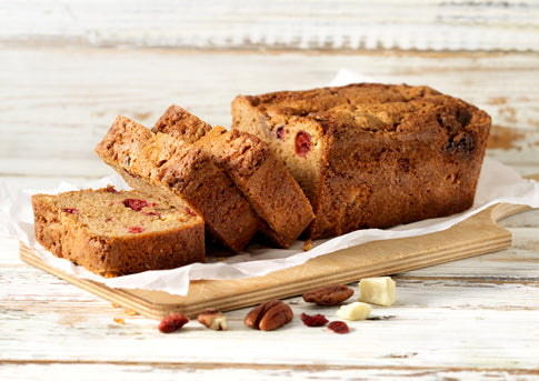 Koekela Cranberry Cake in plakjes gesneden