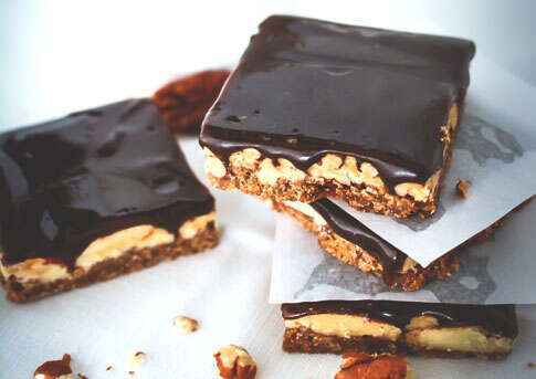 Pecan Caramel Square