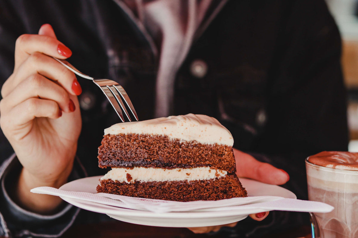 Koekela Velvet vs. Red Velvet Koekela