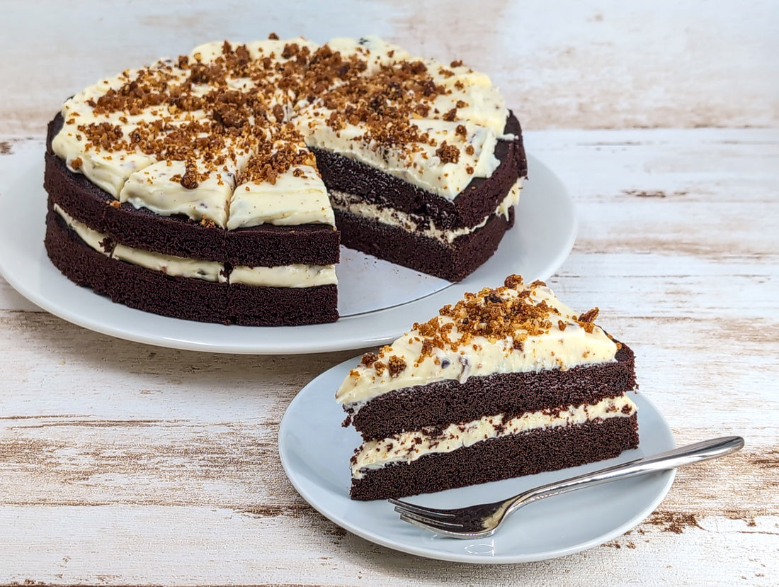 Naked Caramel Cake Large